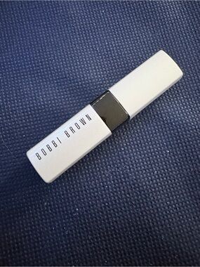 Bobbi Brown Extra Lip Tint in Bare Pink